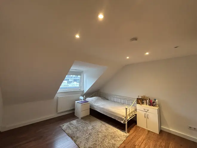 4 Zimmer Wohnung mit 61 m² in Aachen – Bild 2