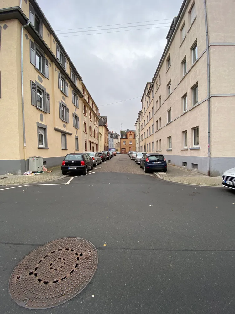 2 Zimmer Wohnung mit 70 m² in Frankfurt am Main – Bild 1