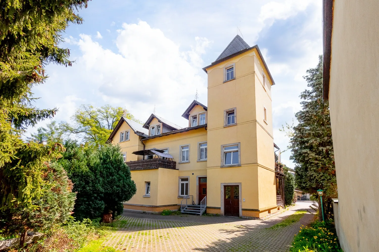 3 Zimmer Wohnung mit 75 m² in Dresden – Bild 1