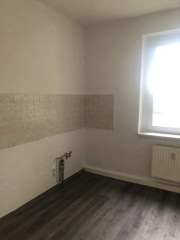 3 Zimmer Wohnung mit 70 m² in Merseburg – Bild 4