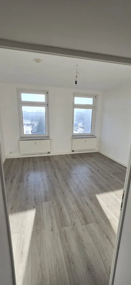 4 Zimmer Wohnung mit 102 m² in Bitterfeld-Wolfen – Bild 9