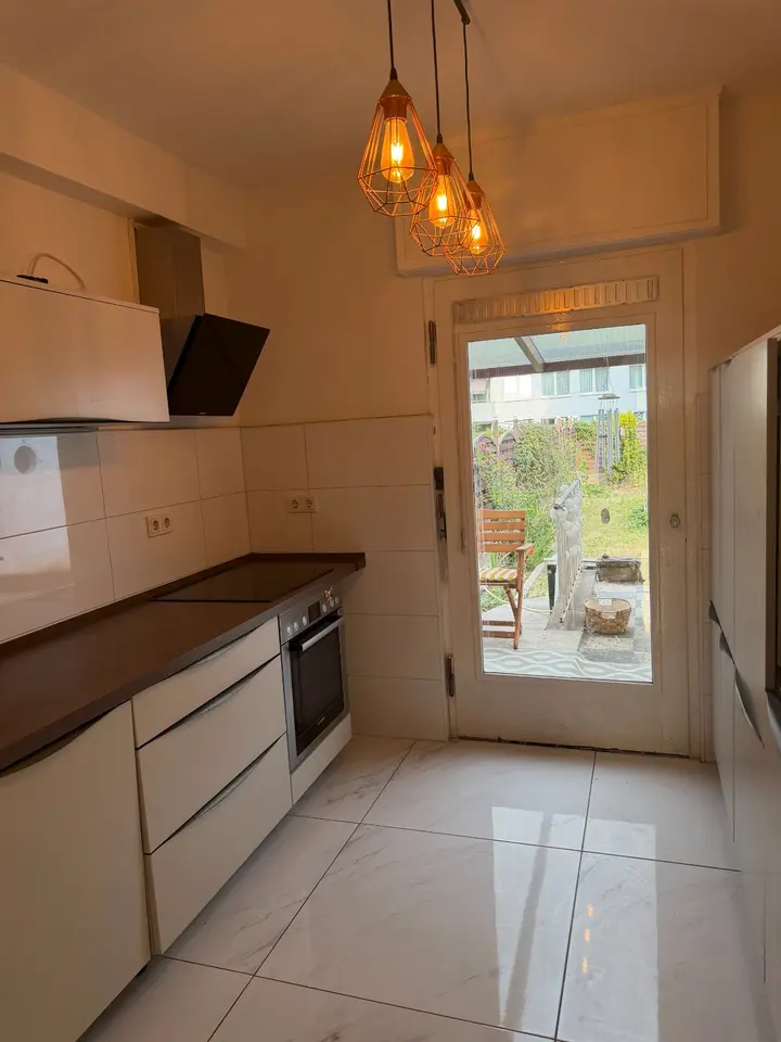 5 Zimmer Haus mit 140 m² in Brühl – Bild 2