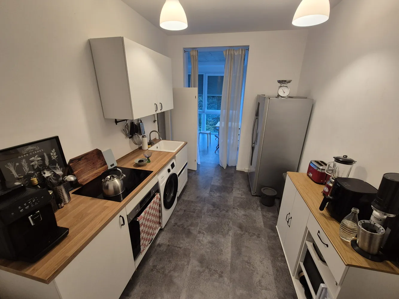 4 Zimmer Wohnung mit 76 m² in Hannover – Bild 1