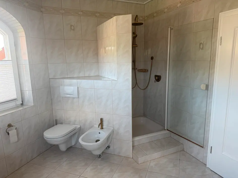 2 Zimmer Wohnung mit 73 m² in Sonneberg – Bild 5