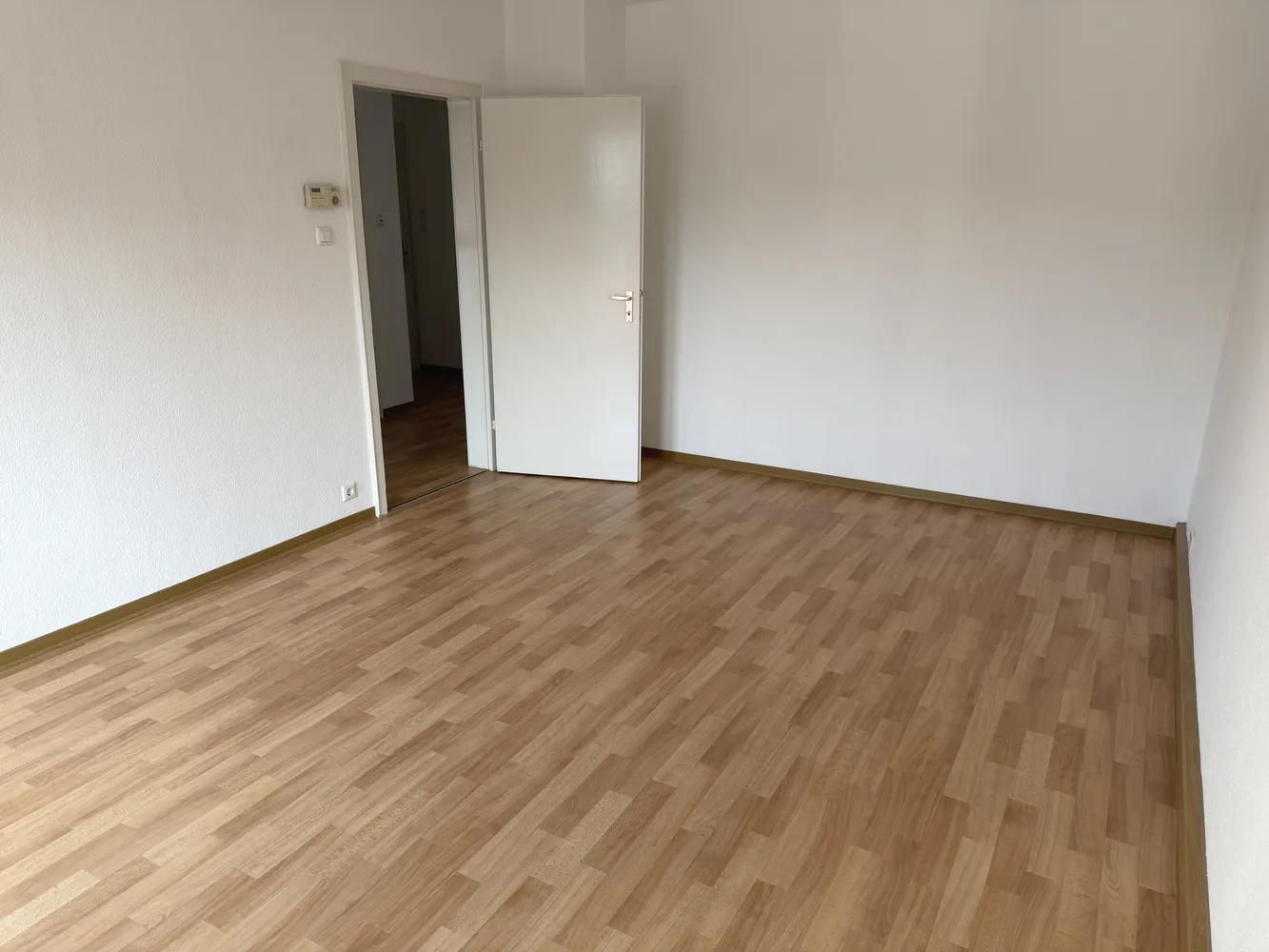 3 Zimmer Wohnung mit 73 m² in Karlsruhe – Bild 2