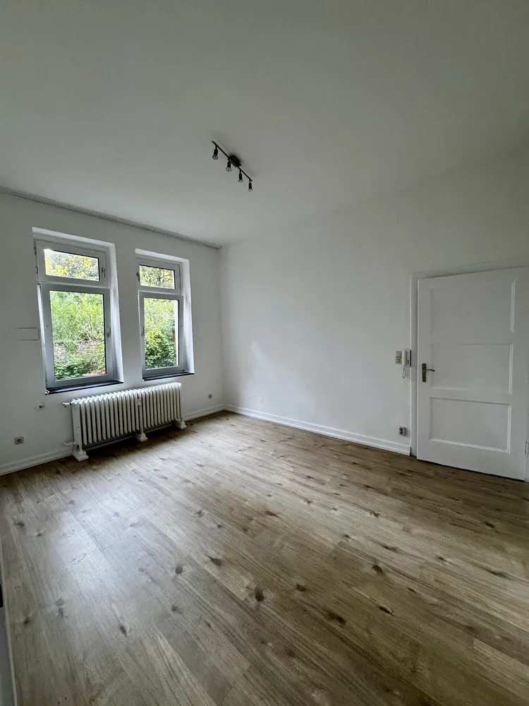 1 room apartment with 27 m² in Bonn – Photo 1