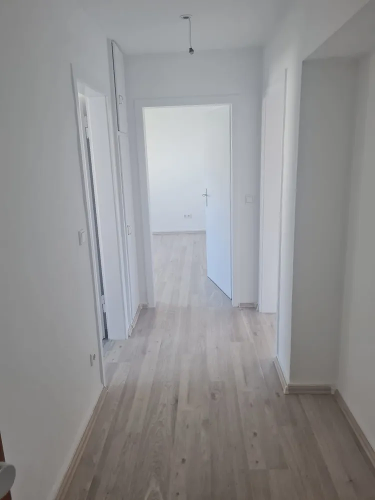 3 Zimmer Wohnung mit 62 m² in Leverkusen – Bild 2