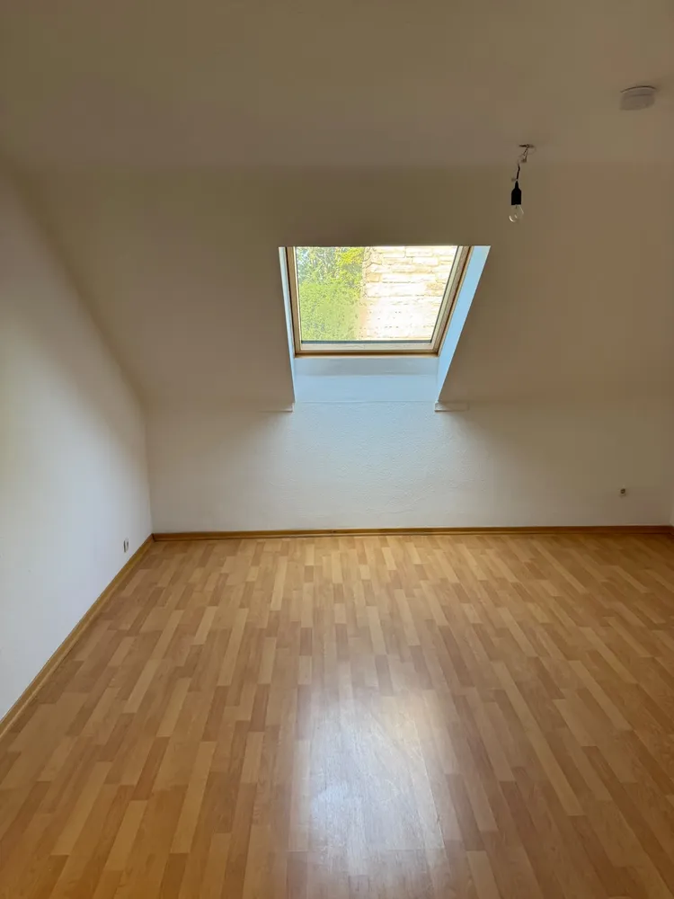 3 Zimmer Wohnung mit 67 m² in Hannover – Bild 2