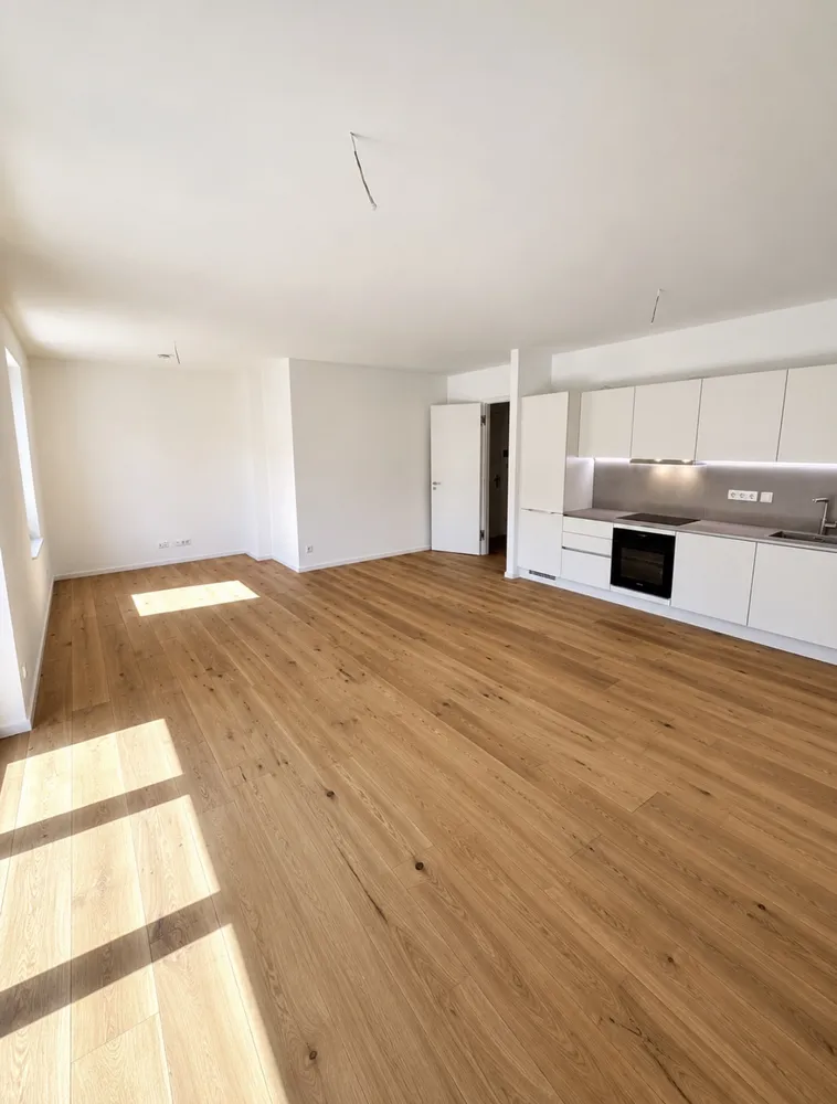 3 Zimmer Wohnung mit 90 m² in Berlin – Bild 2