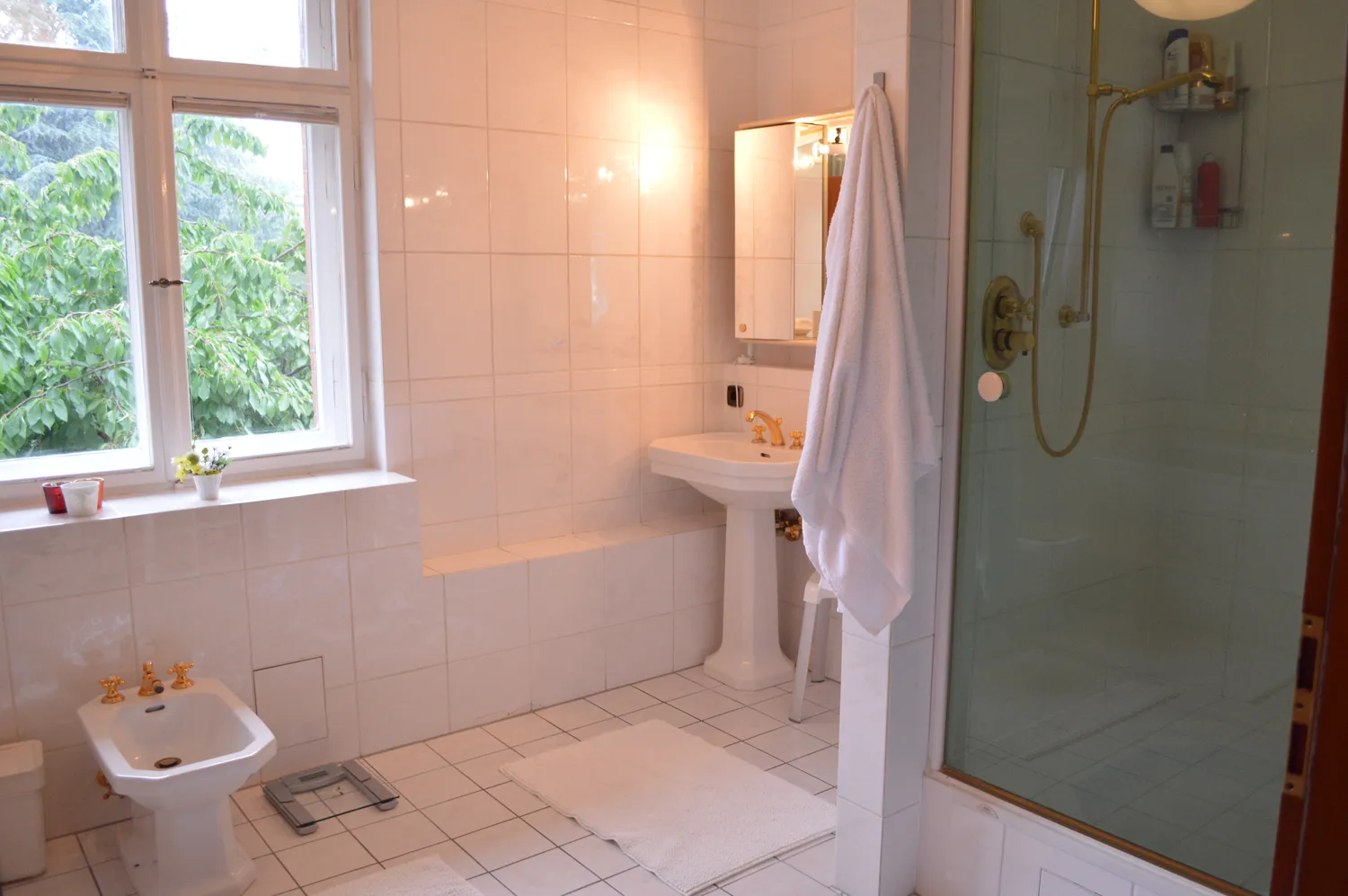 2 Zimmer Wohnung mit 82 m² in Berlin – Bild 3