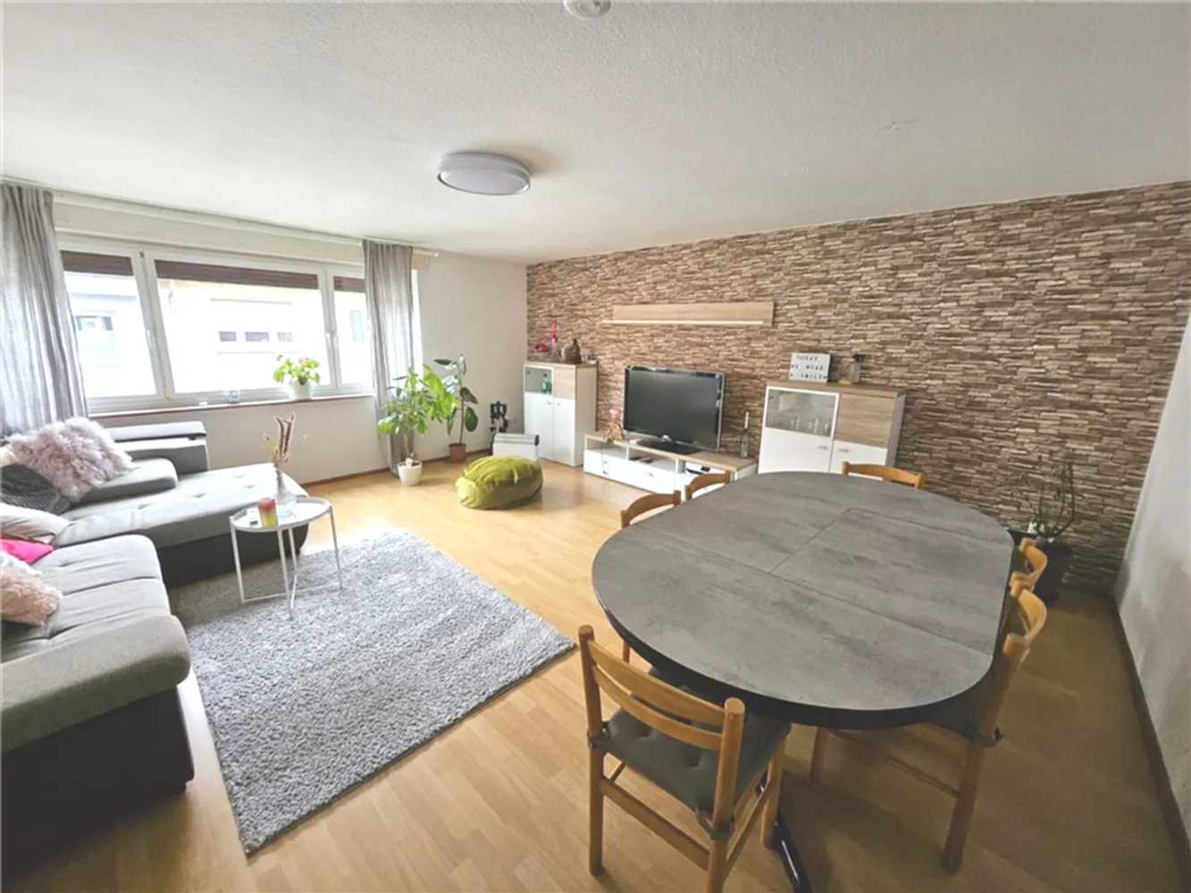 3 Zimmer Wohnung mit 87 m² in Karlsruhe – Bild 3