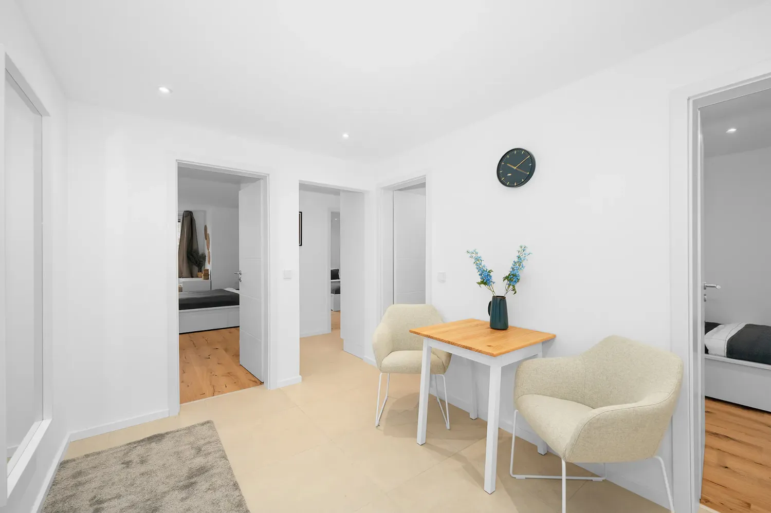 Shared room with 10 m² in Munich – Photo 1