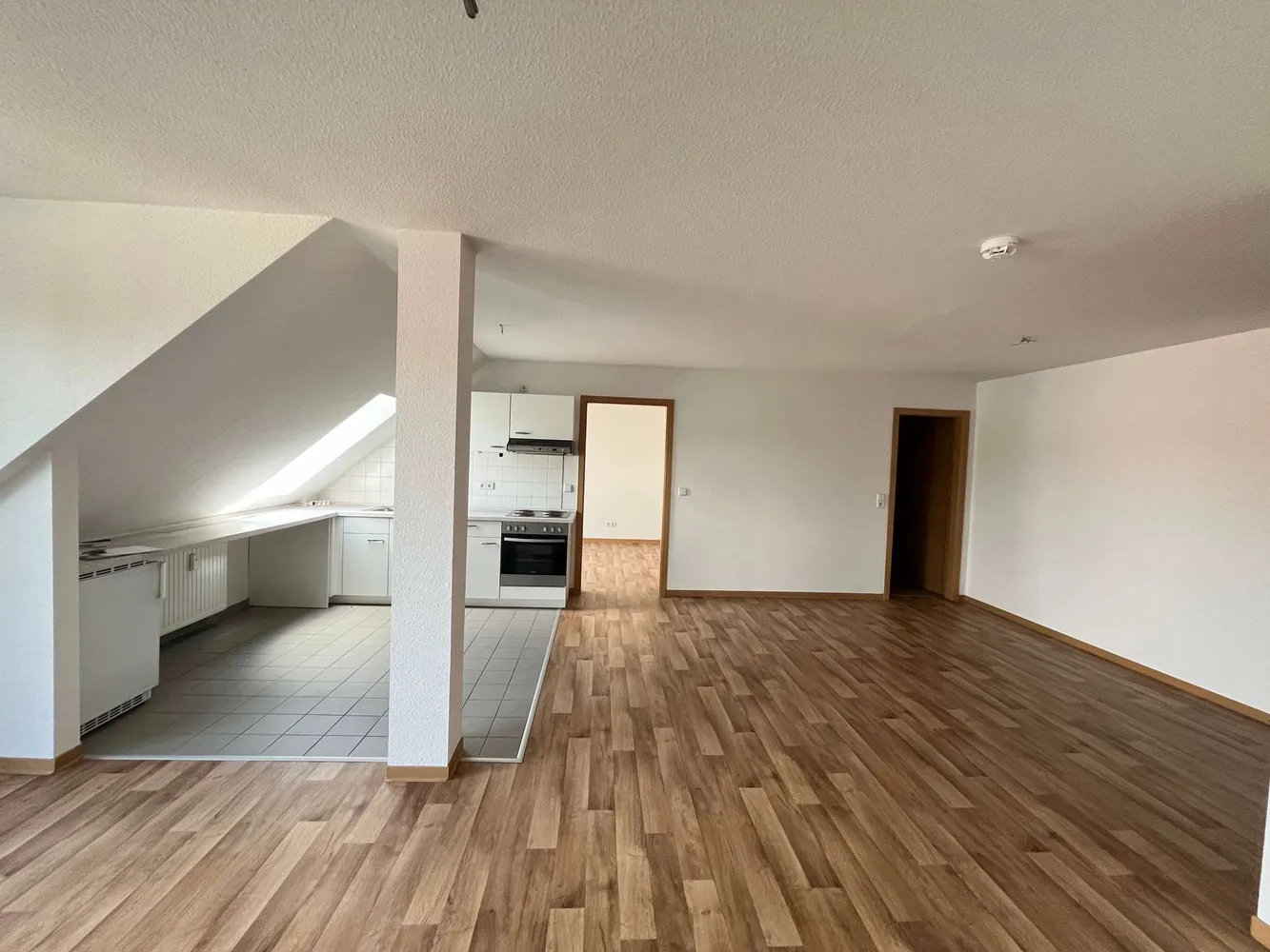 2 Zimmer Wohnung mit 57 m² in Halberstadt – Bild 3