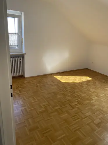 3 Zimmer Wohnung mit 76 m² in München – Bild 4