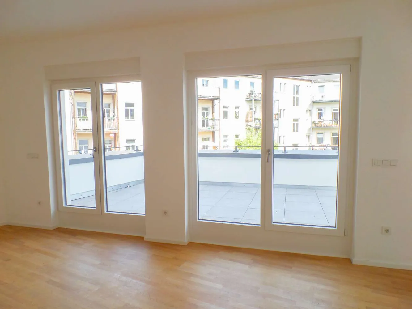 2 Zimmer Wohnung mit 86 m² in Dresden – Bild 8