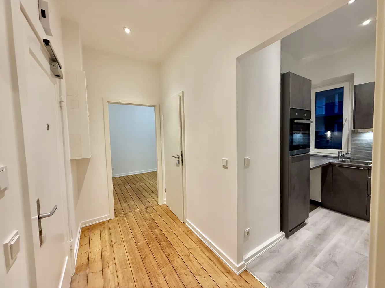 2 room apartment with 37 m² in Hamburg – Photo 2