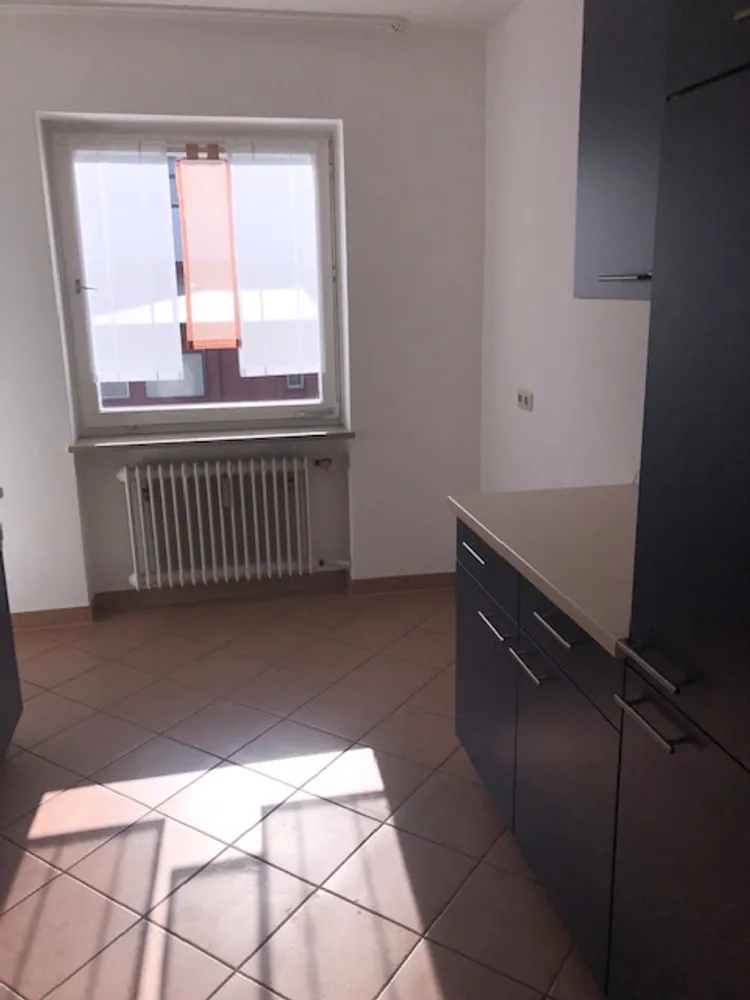 2 Zimmer Wohnung mit 65 m² in Nürnberg – Bild 4
