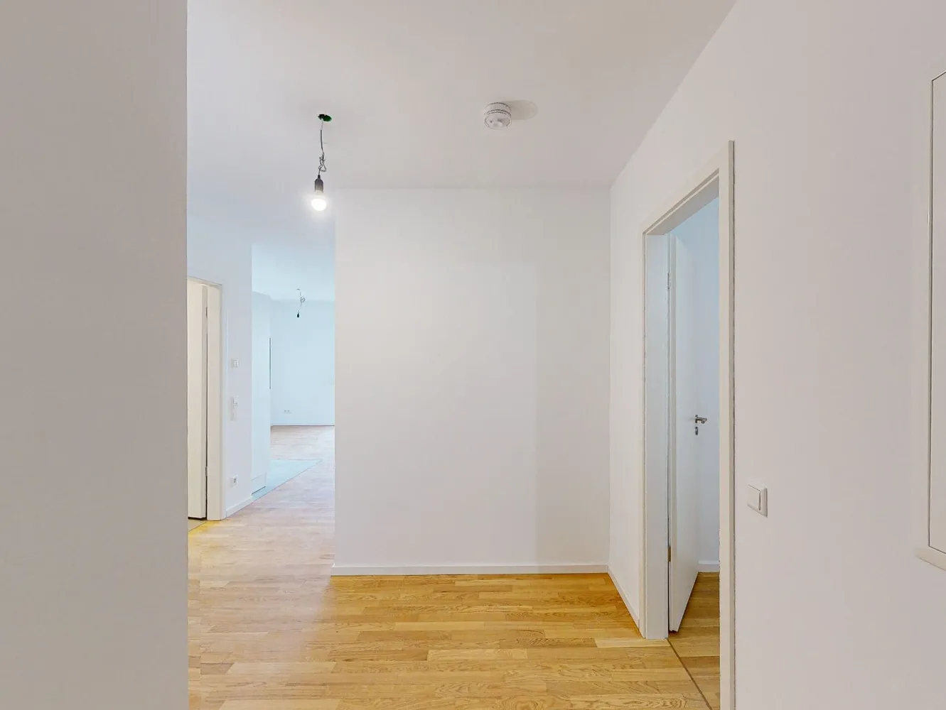 2 Zimmer Wohnung mit 58 m² in Frankfurt am Main – Bild 4