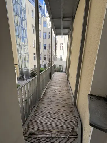 3 Zimmer Wohnung mit 97 m² in Berlin – Bild 1