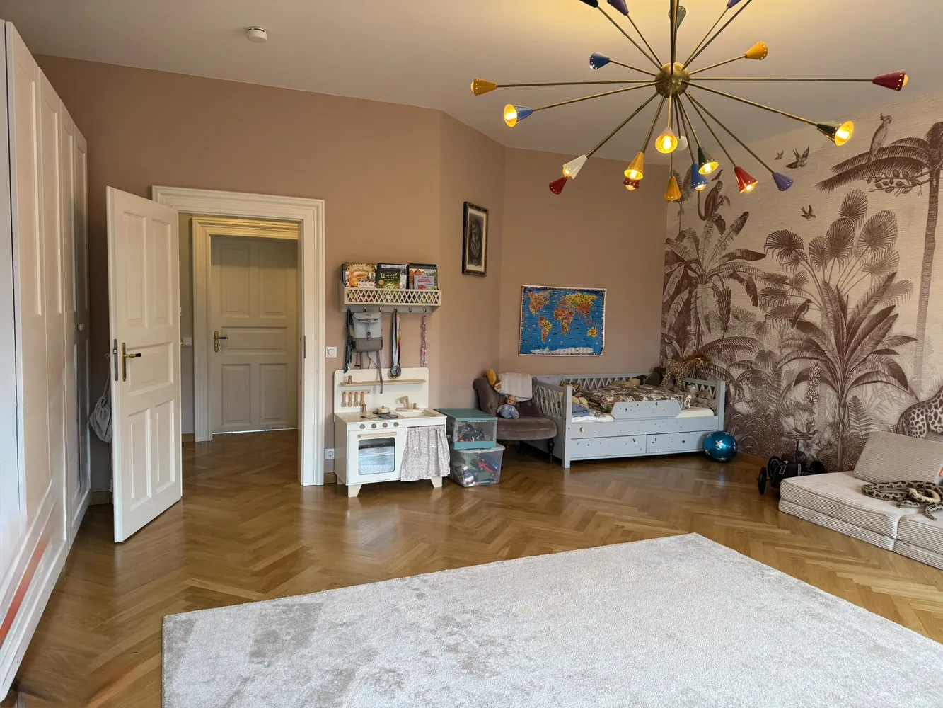 5 Zimmer Wohnung mit 193 m² in München – Bild 8