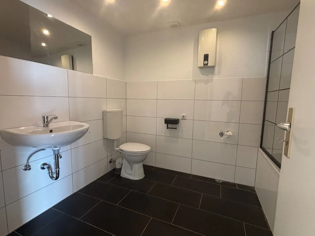 1 Zimmer Wohnung mit 56 m² in Neuss – Bild 3