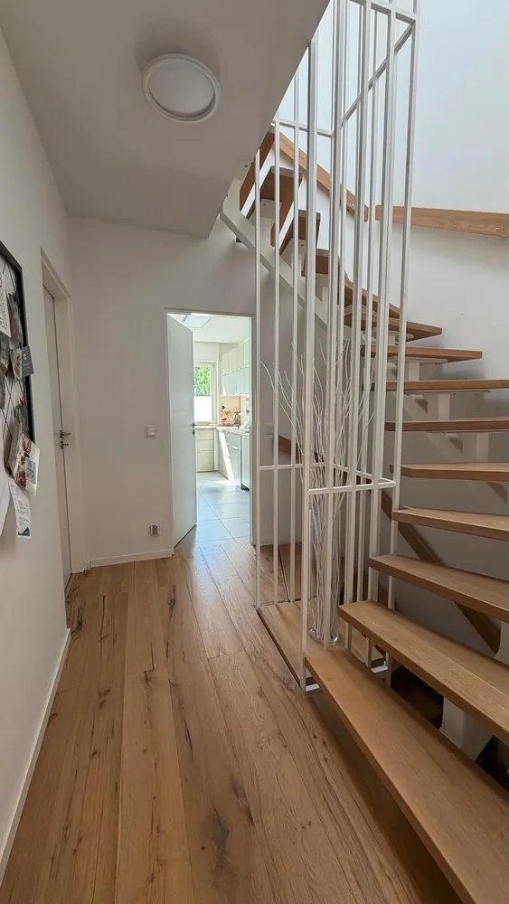 6 Zimmer Haus mit 108 m² in Frankfurt am Main – Bild 7
