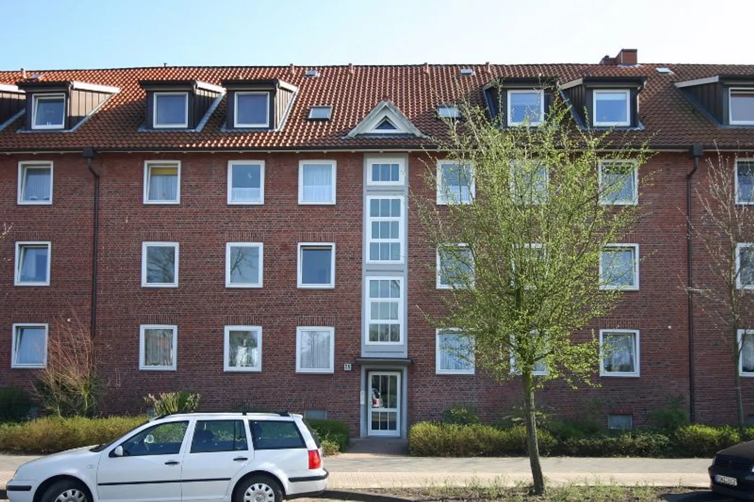 2 Zimmer Wohnung mit 67 m² in Stade – Bild 1