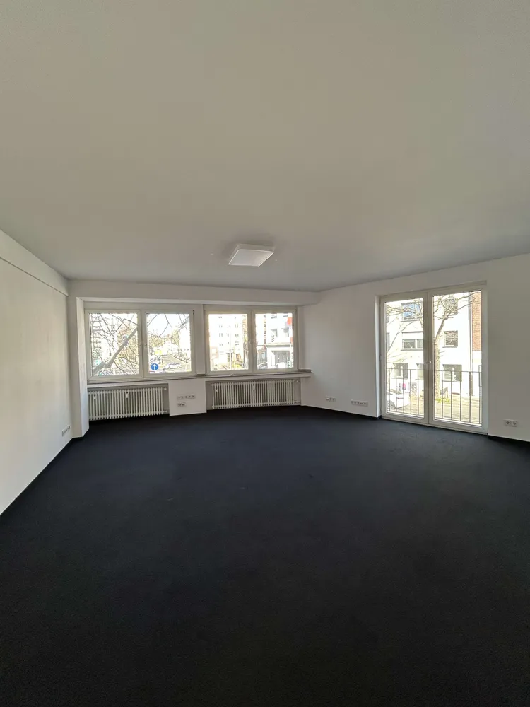 3 room apartment with 111 m² in Düsseldorf – Photo 1