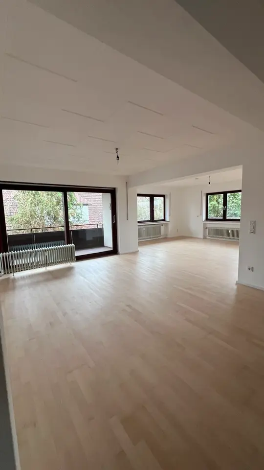 4 Zimmer Wohnung mit 99 m² in Herrenberg – Bild 1