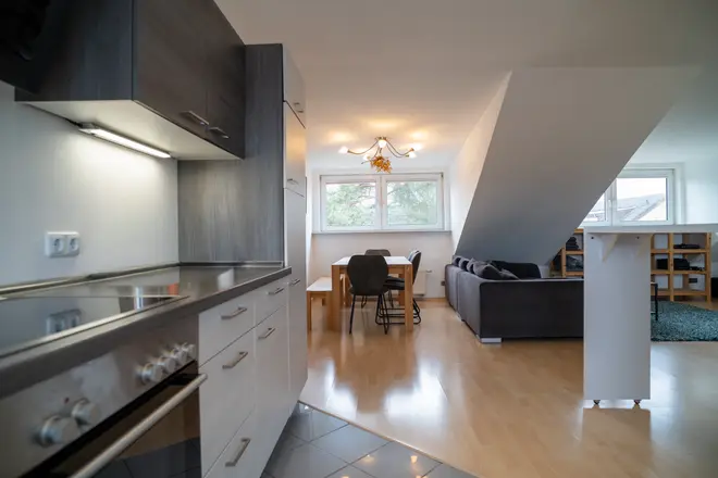 4 Zimmer Wohnung mit 99 m² in Mannheim – Bild 1