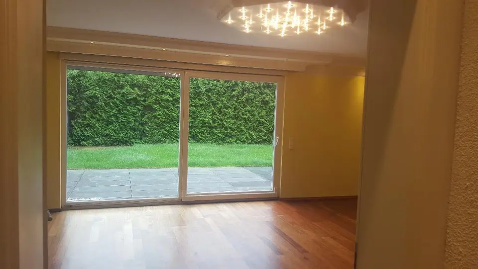 8 Zimmer Haus mit 244 m² in Leverkusen – Bild 9