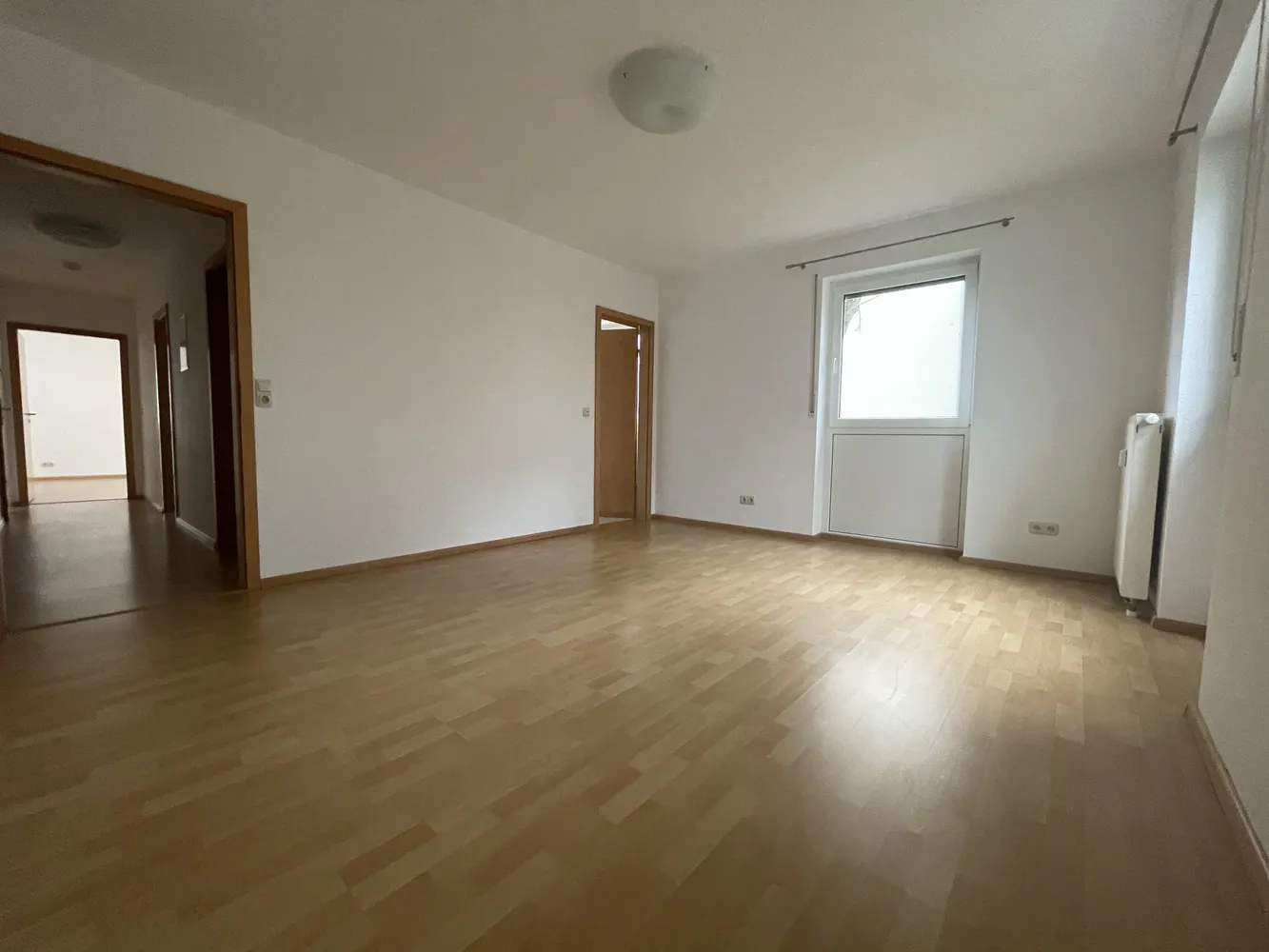2 Zimmer Wohnung mit 65 m² in Wiesbaden – Bild 5
