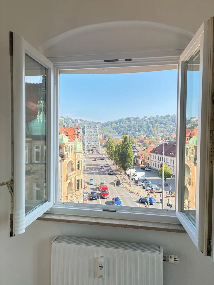 2 Zimmer Wohnung mit 88 m² in Dresden – Bild 2