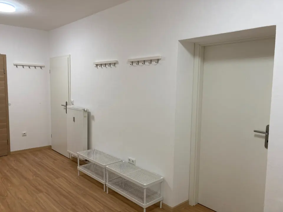 19 Zimmer Wohnung mit 140 m² in Deggendorf – Bild 4