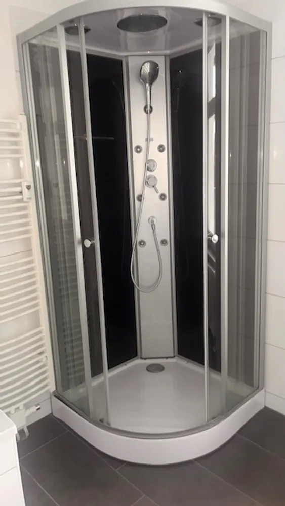 4 Zimmer Wohnung mit 115 m² in Altenburg – Bild 8