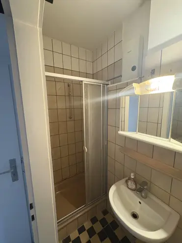 2 Zimmer Wohnung mit 31 m² in Köln – Bild 3
