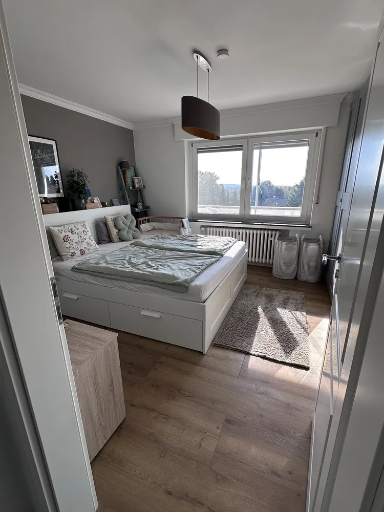 3 Zimmer Wohnung mit 81 m² in Bergisch Gladbach – Bild 2