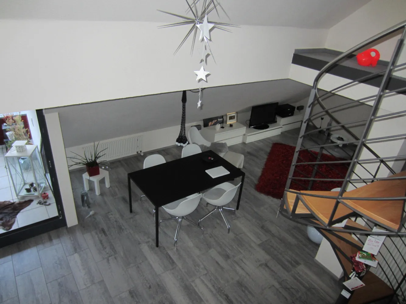 6 room apartment with 105 m² in Herrenberg – Photo 2