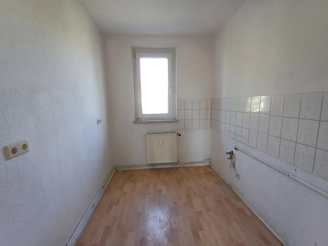 3 Zimmer Wohnung mit 57 m² in Merseburg – Bild 2