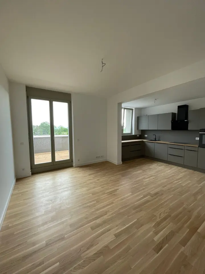 3 Zimmer Wohnung mit 81 m² in Falkensee – Bild 2