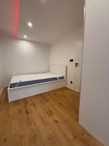 WG-Zimmer mit 14 m² in München – Bild 5