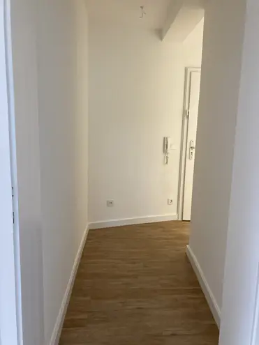 1 Zimmer Wohnung mit 32 m² in Köln – Bild 6