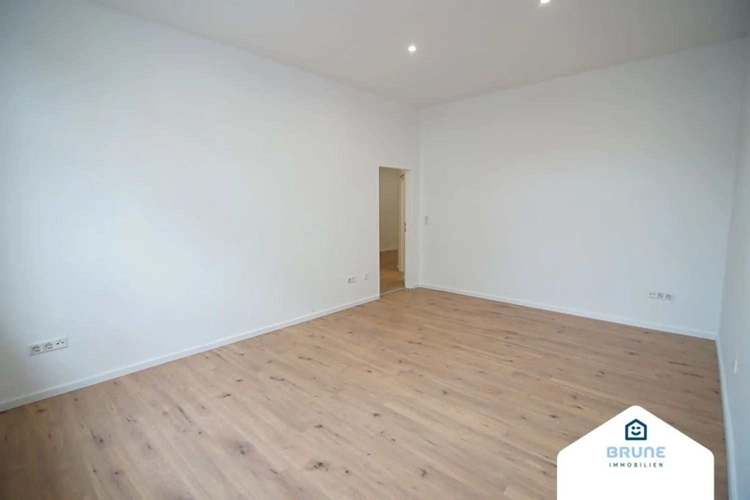 2 Zimmer Wohnung mit 66 m² in Bremen – Bild 2
