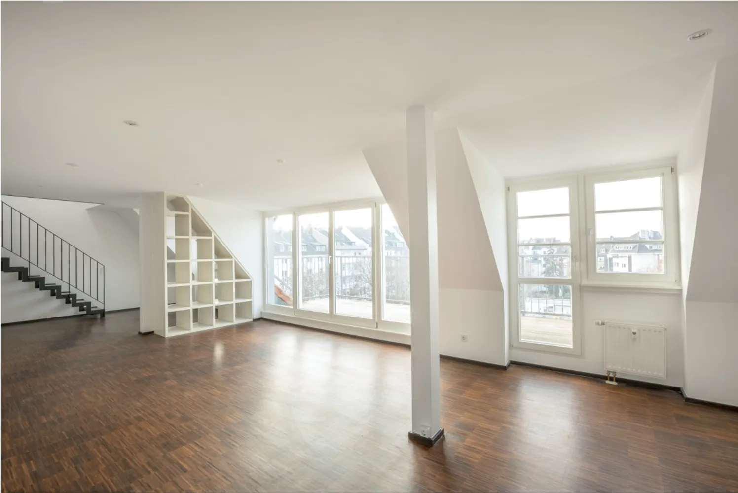 3 Zimmer Wohnung mit 111 m² in Düsseldorf – Bild 3