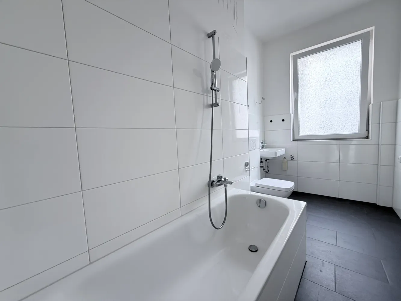 3 Zimmer Wohnung mit 90 m² in Wuppertal – Bild 3