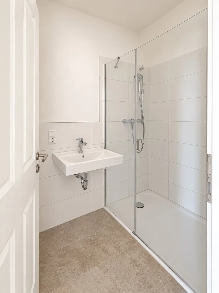 4 Zimmer Wohnung mit 144 m² in Halle (Saale) – Bild 4