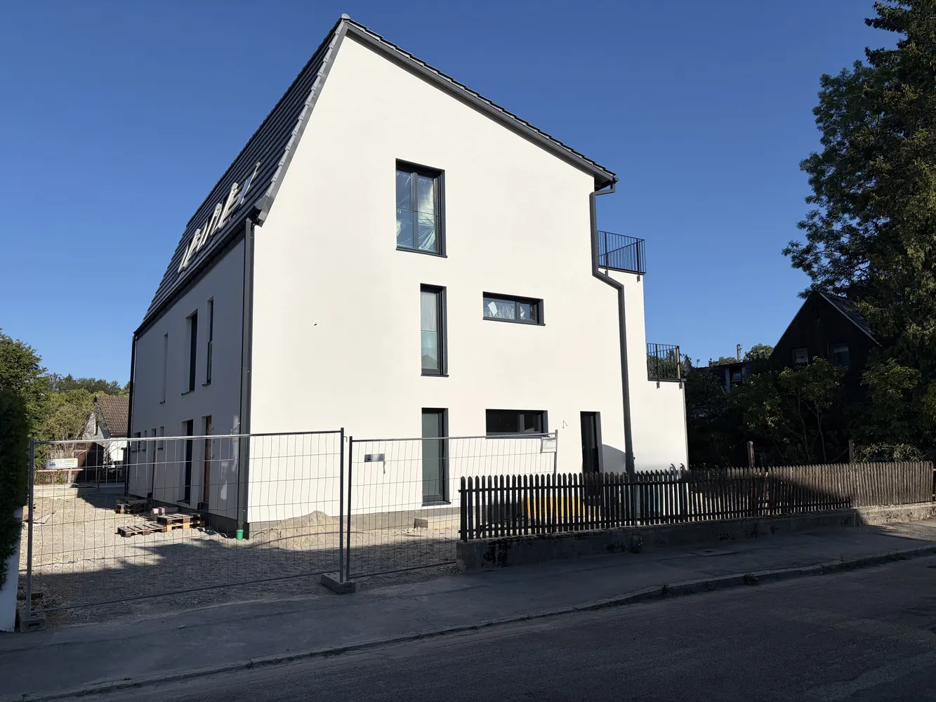 3 Zimmer Wohnung mit 65 m² in München – Bild 1