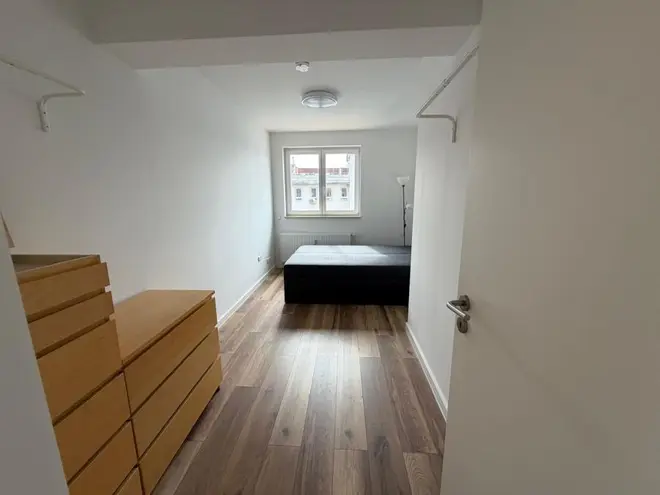 5 Zimmer Wohnung mit 140 m² in Hannover – Bild 2