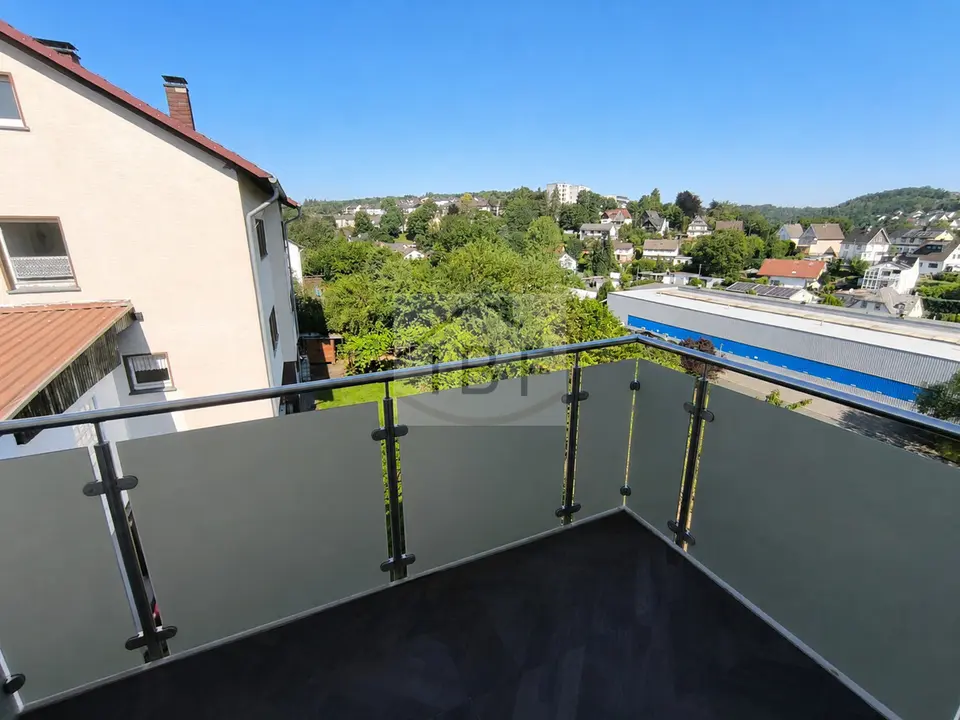 2 Zimmer Wohnung mit 65 m² in Siegen – Bild 4