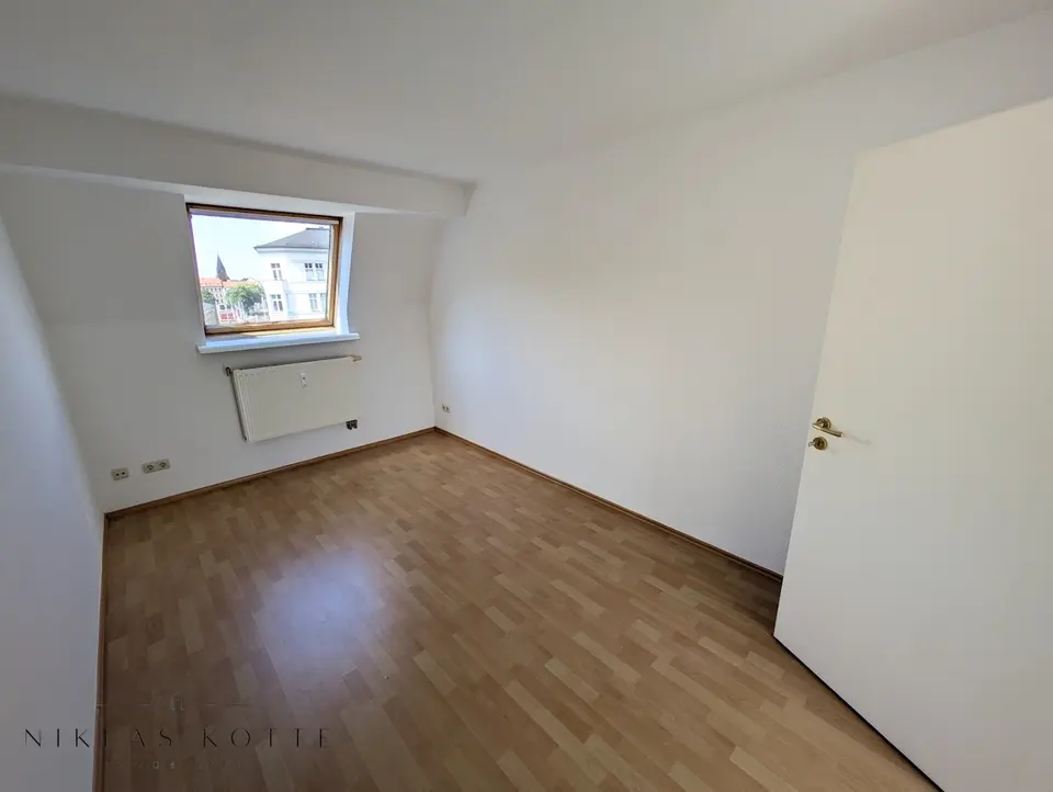 4 Zimmer Wohnung mit 84 m² in Zwickau – Bild 8